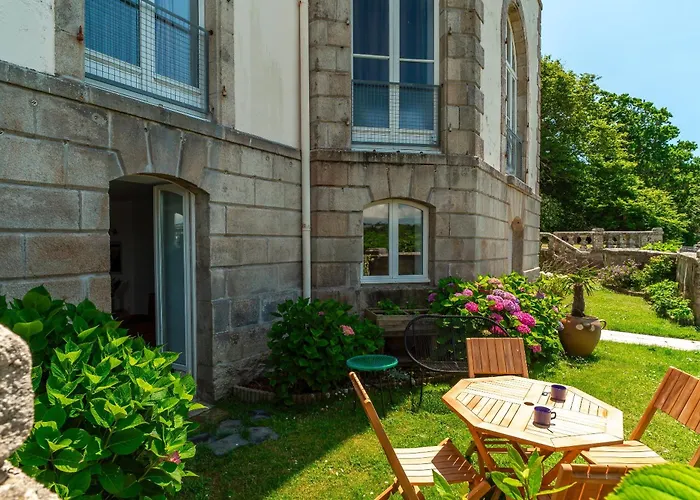 Appartement Au Chateau De Locqueran - Mer
